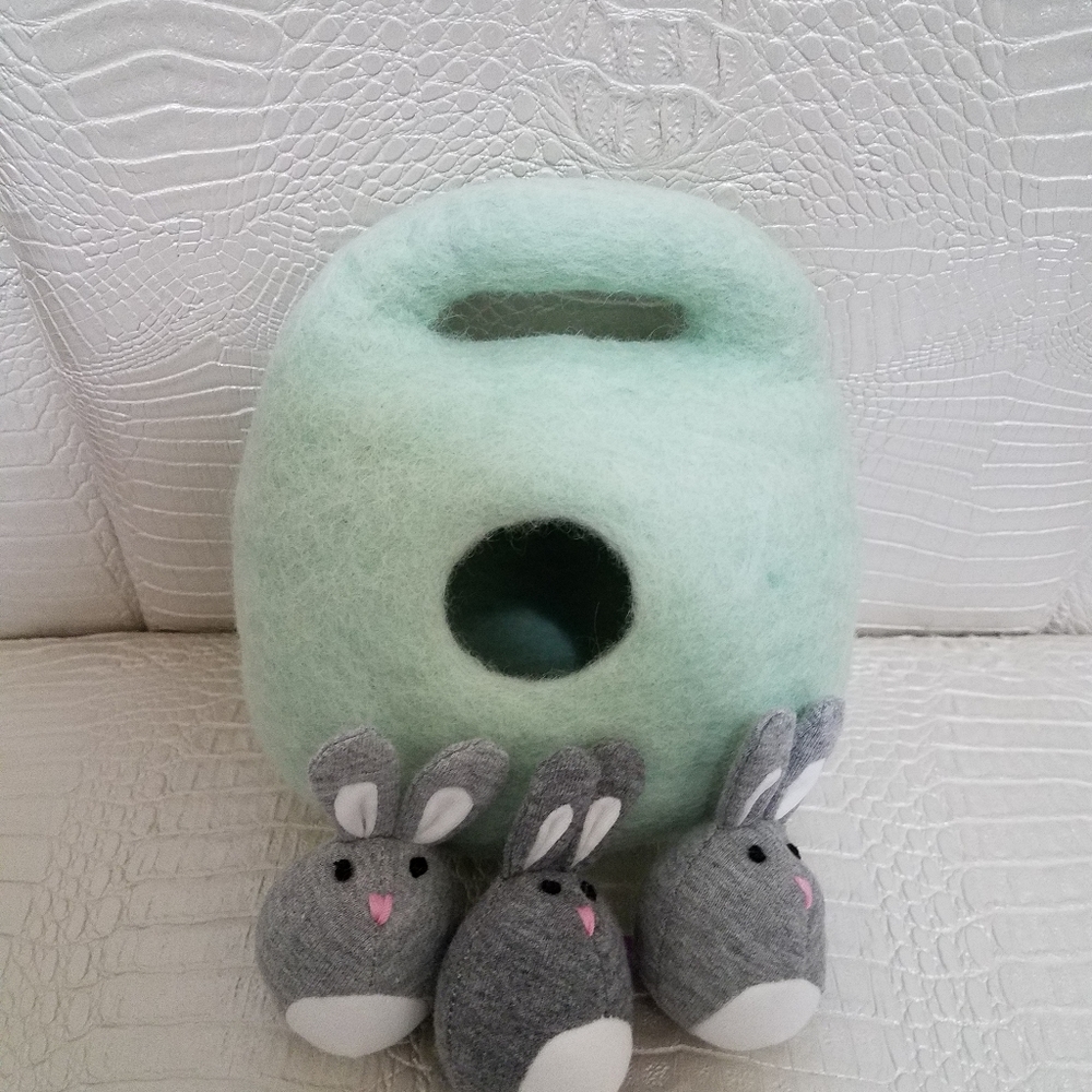 New  lovevery bunnies in a felt burrow